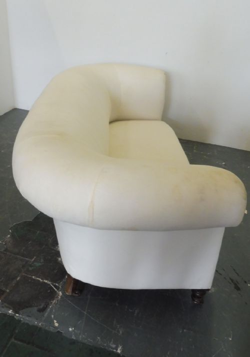 VICTORIAN CHESTERFIELD SOFA - ADDITIONAL PHOTO 10