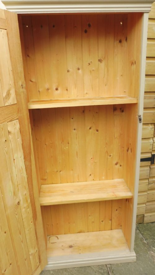 FRENCH 19TH CENTURY TALL PAINTED PINE LARDER CUPBOARD - ADDITIONAL PHOTO 10