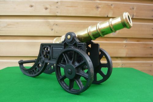 BRASS AND CAST IRON MODEL CANNON - ADDITIONAL PHOTO 6