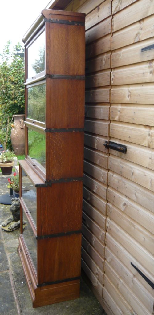 LARGE OAK GLOBE WERNICKE BOOKCASE - ADDITIONAL PHOTO 1