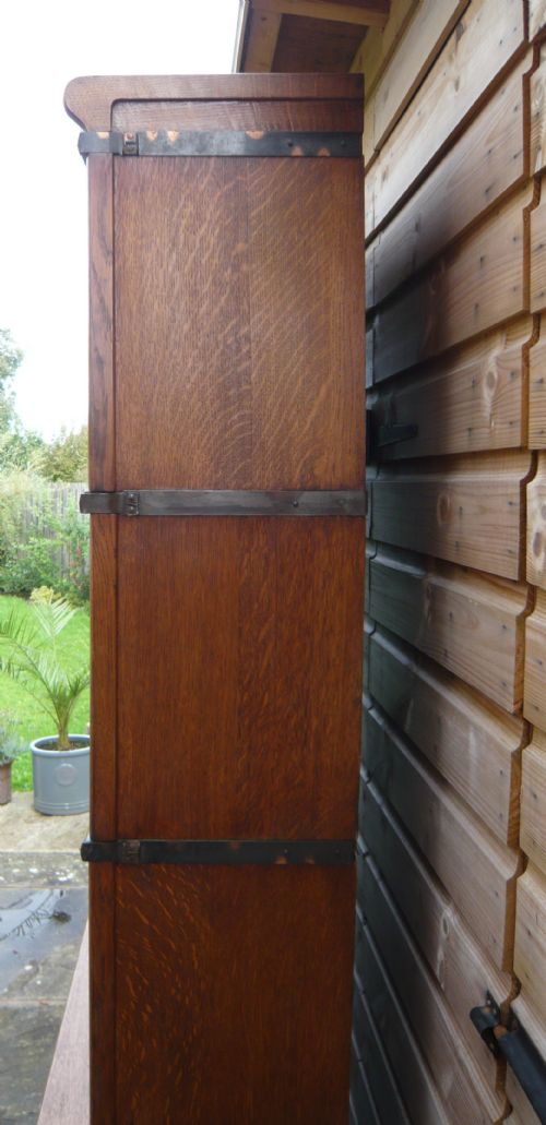 LARGE OAK GLOBE WERNICKE BOOKCASE - ADDITIONAL PHOTO 2