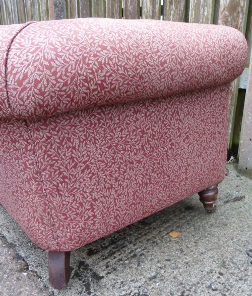 LARGE VICTORIAN CHESTERFIELD SOFA - ADDITIONAL PHOTO 6