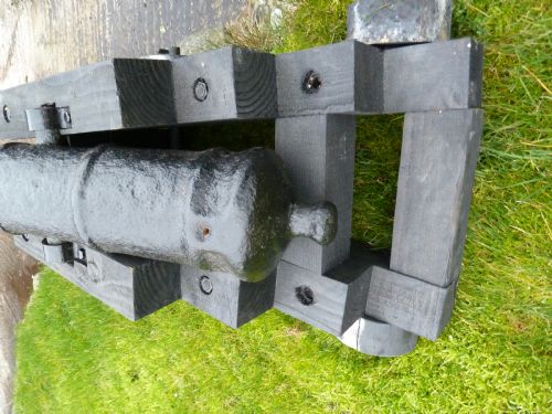 18TH CENTURY CAST IRON SHIPS CANNON - ADDITIONAL PHOTO 4