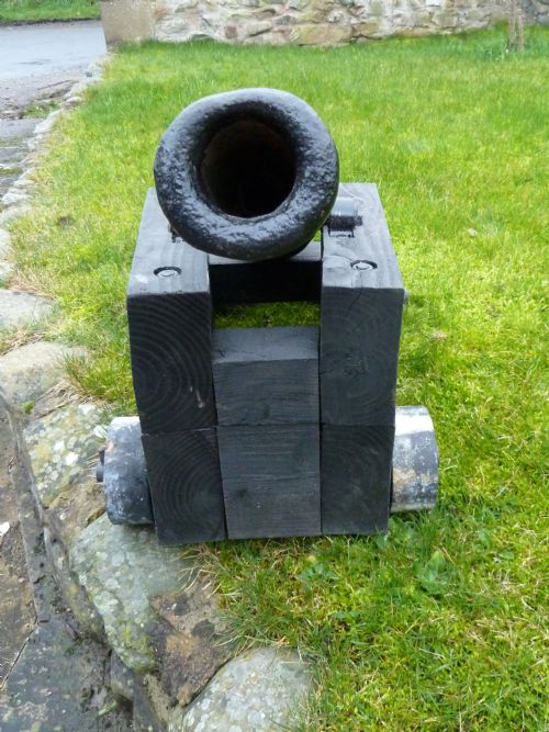 18TH CENTURY CAST IRON SHIPS CANNON - ADDITIONAL PHOTO 5