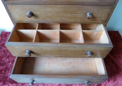 VICTORIAN PINE 6 DRAWER COLLECTORS CHEST - ADDITIONAL PHOTO 6