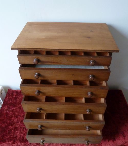 VICTORIAN PINE 6 DRAWER COLLECTORS CHEST - ADDITIONAL PHOTO 7