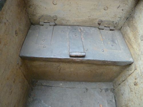 16TH17TH CENTURY ARMADA CHEST - ADDITIONAL PHOTO 8