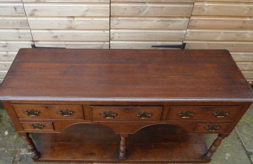 GEORGIAN OAK DRESSER BASE - ADDITIONAL PHOTO 4