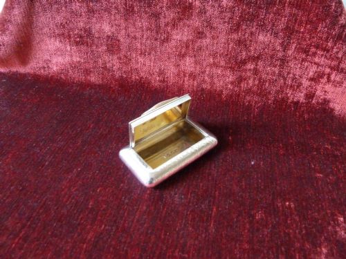 GEORGE THE 3RD SILVER SNUFF BOX 1789