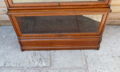 GOLDEN OAK GLOBE WERNICKE BOOKCASE - ADDITIONAL PHOTO 3