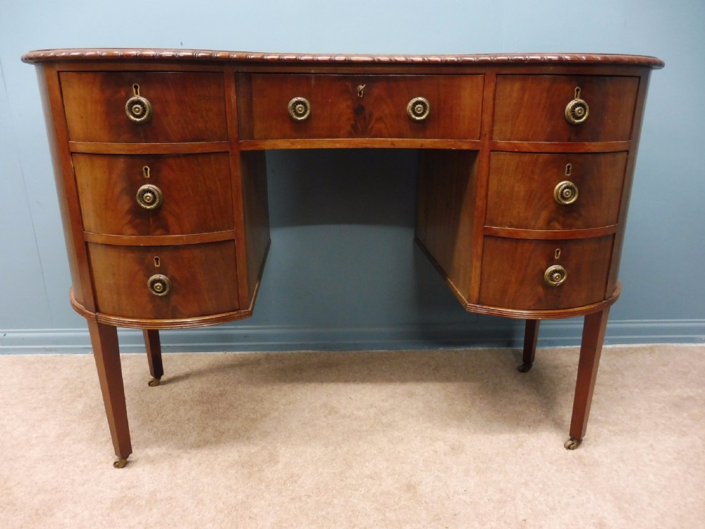 EDWARDIAN MAHOGANY LEATHER TOPPED LADIES WRITING DESK CIRCA 1900 View II