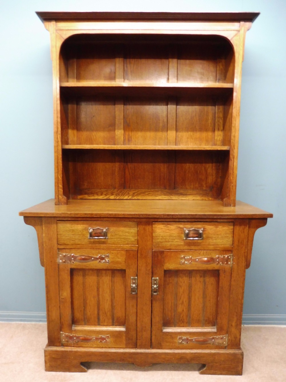 ARTS & CRAFTS GOLDEN OAK BOOKCASE CIRCA 1900