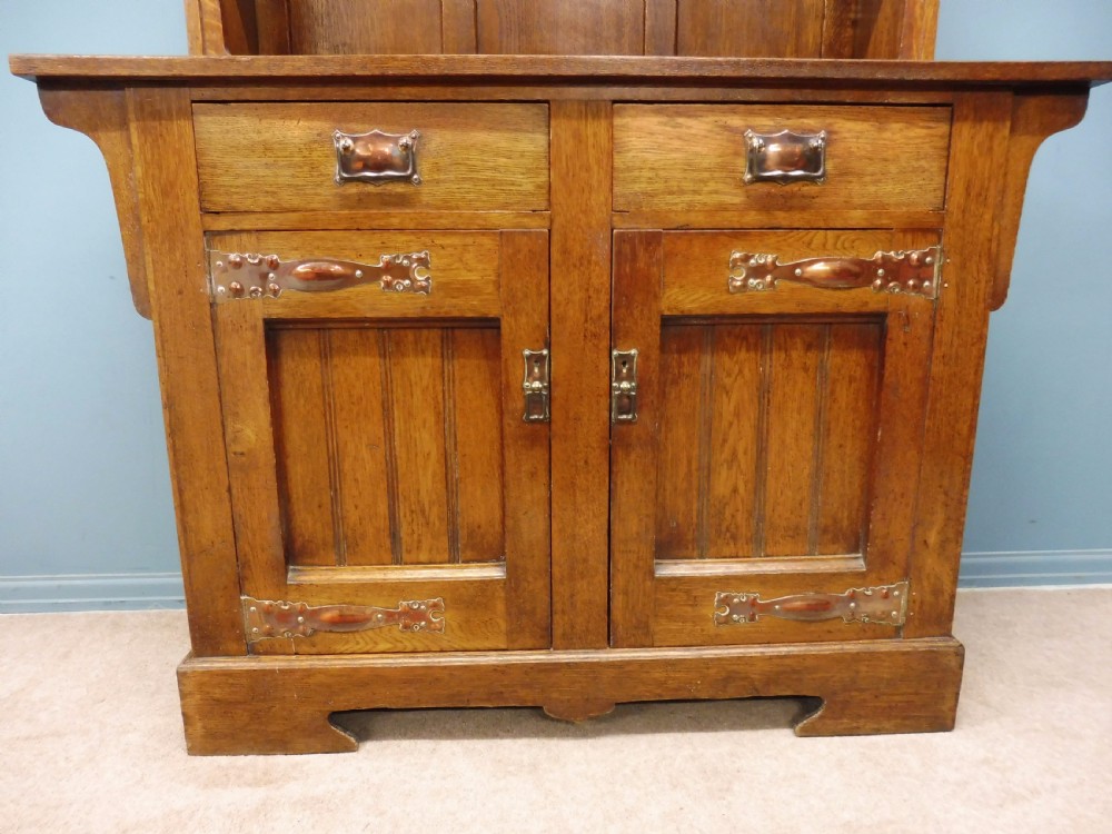 ARTS & CRAFTS GOLDEN OAK BOOKCASE CIRCA 1900 View III