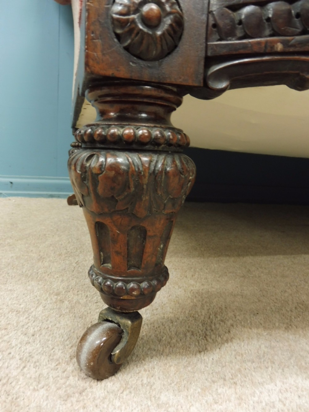 BEAUTIFUL ANTIQUE 19TH CENTURY COUNTRY HOUSE SOFA CIRCA 1860 View IV