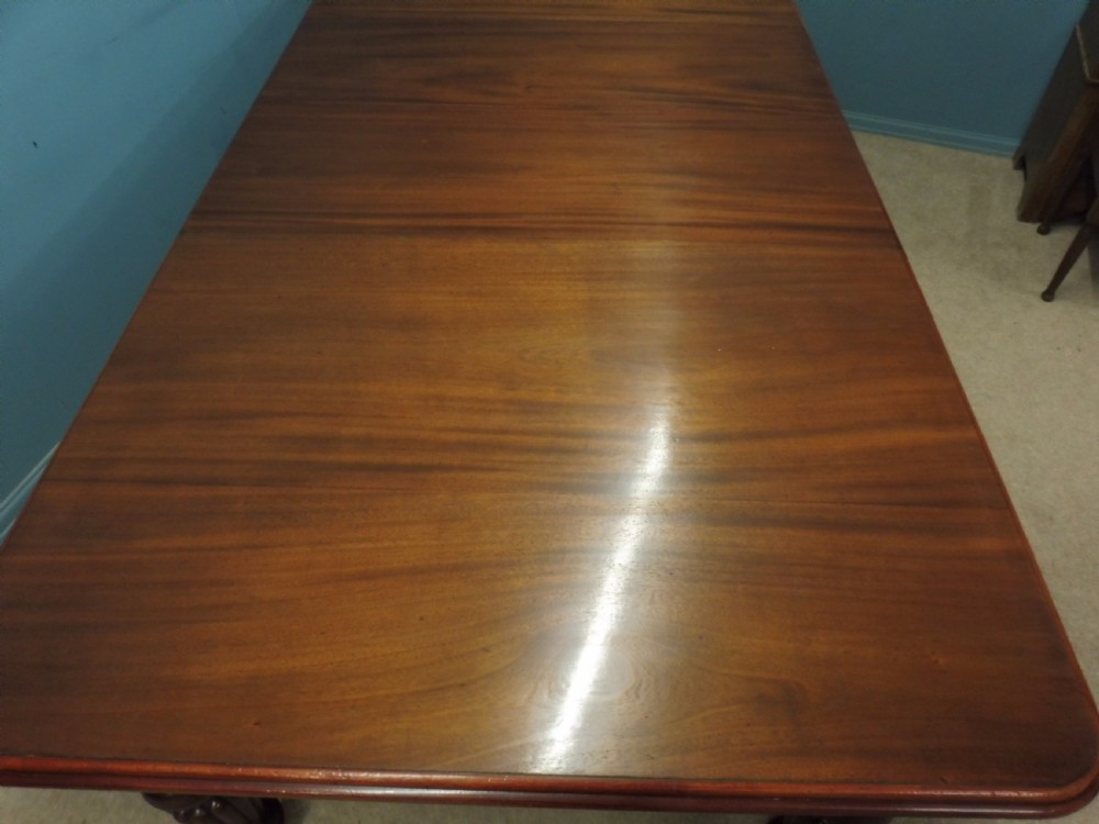 LARGE VICTORIAN MAHOGANY WIND OUT DINING TABLE SEATS 10 CIRCA 1860 View III