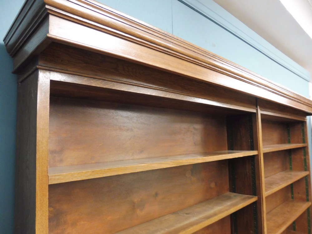 EARLY 20th CENTURY LAWYERS OPEN OAK BOOKCASE CIRCA 1920 View III