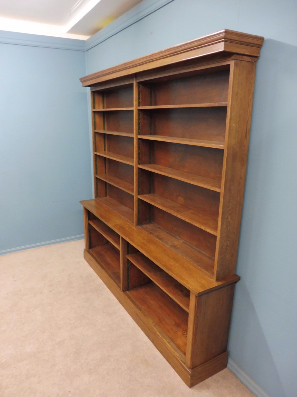 EARLY 20th CENTURY LAWYERS OPEN OAK BOOKCASE CIRCA 1920 View V