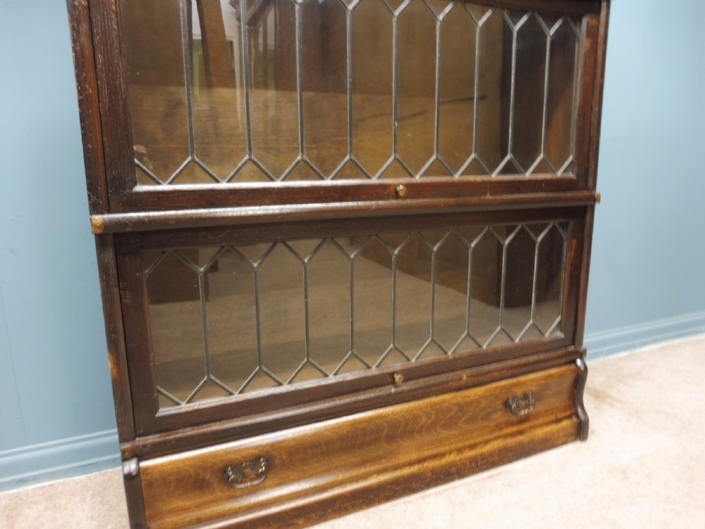 GLOBE WERNICKE OAK LEADED LIBRARY LAWYERS BOOKCASE CIRCA 1900-1920 View III