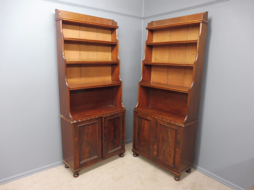 SUPERB PAIR OF VICTORIAN WATERFALL MAHOGANY BOOKCASES CIRCA 1860 View IV