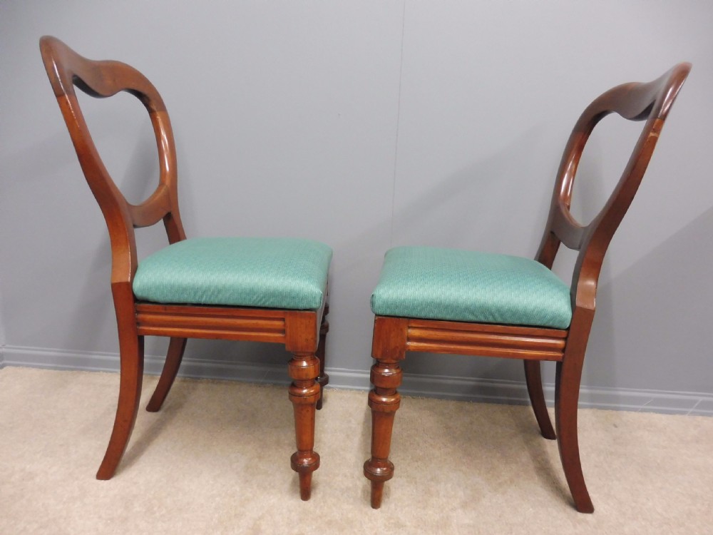 SET OF 8 HEART SHAPE VICTORIAN MAHOGANY BALLOON BACK DINING CHAIRS CIRCA 1860 View VI