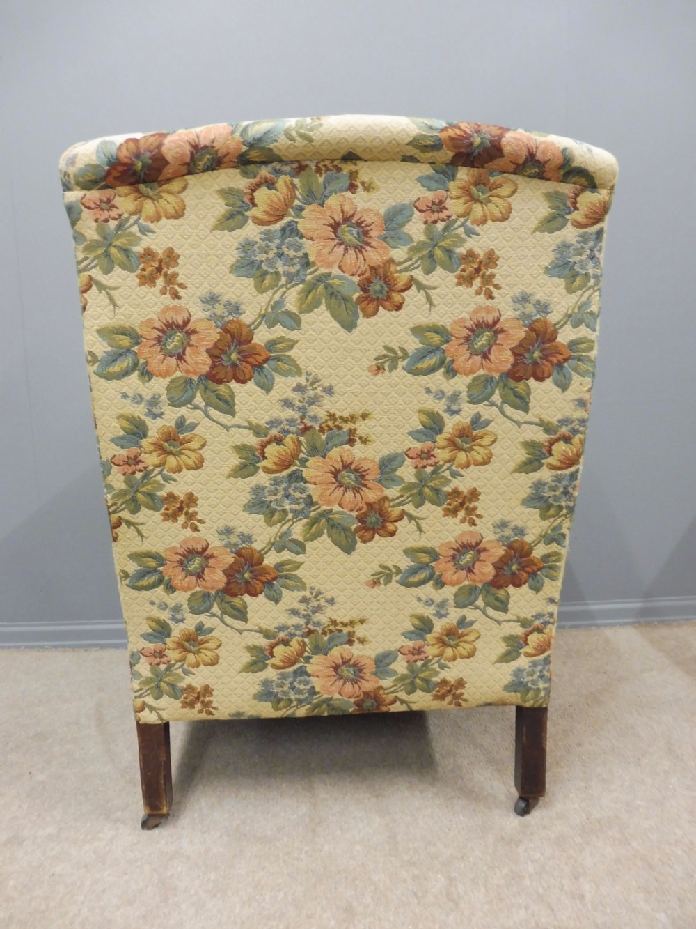 BEAUTIFUL VICTORIAN ARMCHAIR CIRCA 1880 View V