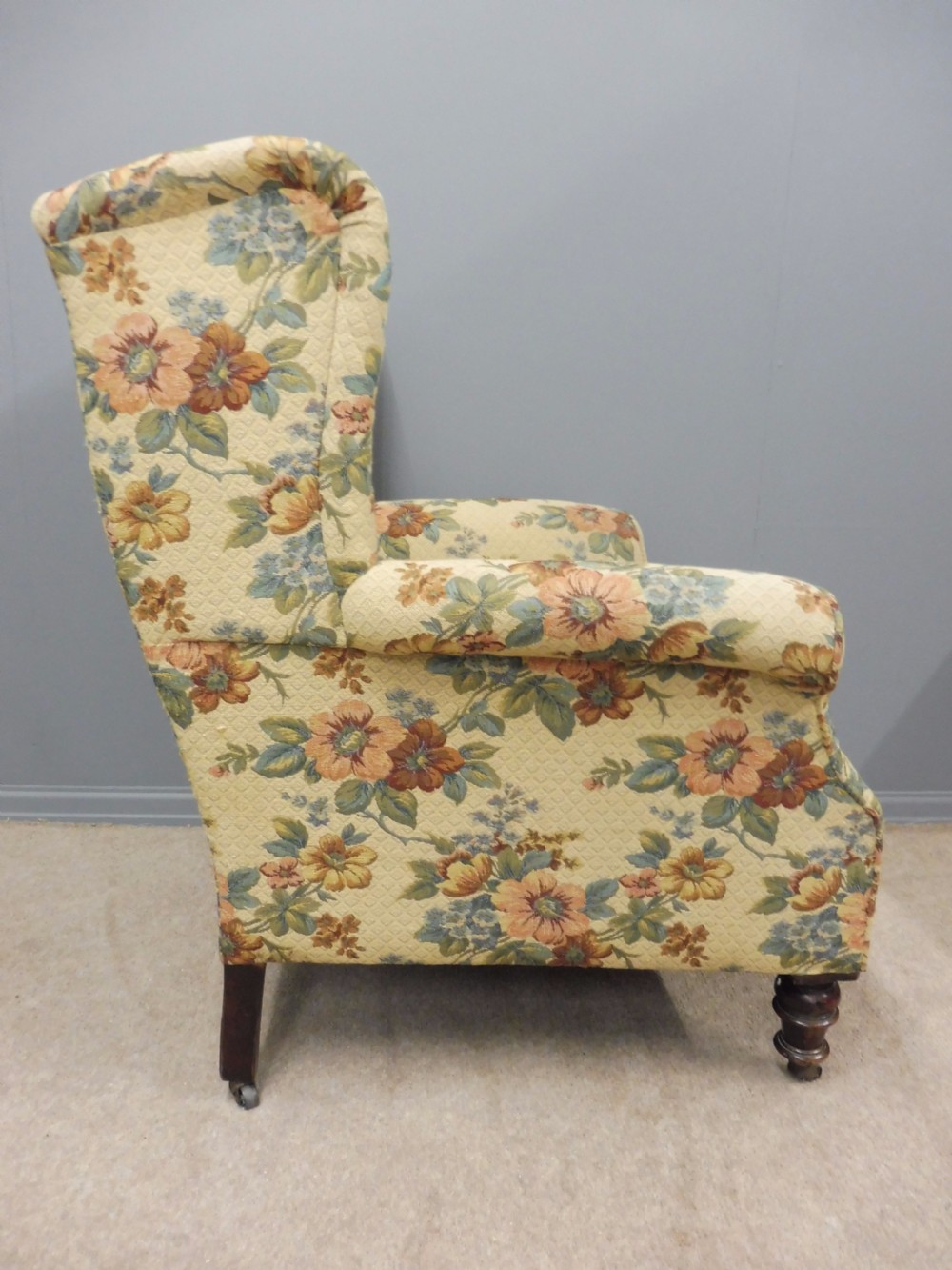 BEAUTIFUL VICTORIAN ARMCHAIR CIRCA 1880 View VI