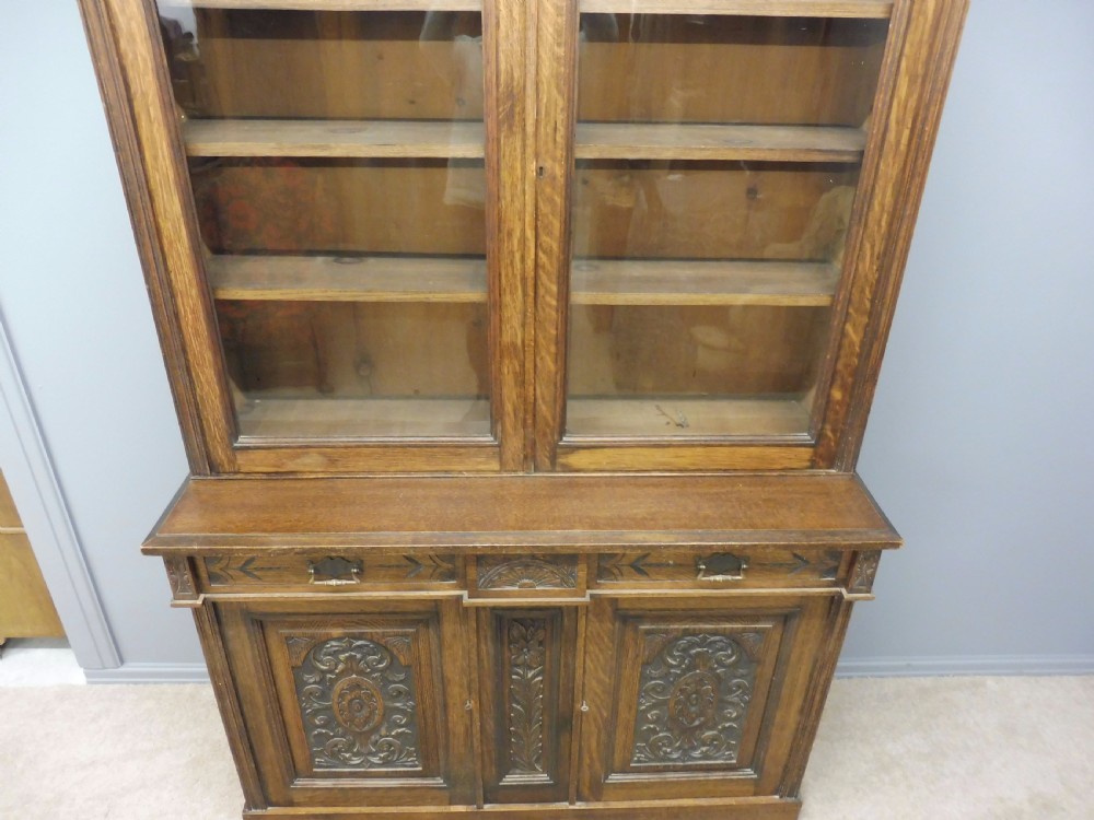 LARGE VICTORIAN CARVED OAK GLAZED BOOKCASE CIRCA 1890 View IV