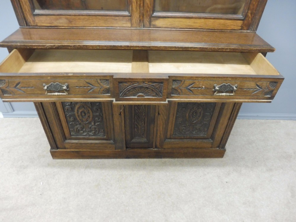 LARGE VICTORIAN CARVED OAK GLAZED BOOKCASE CIRCA 1890 View VII