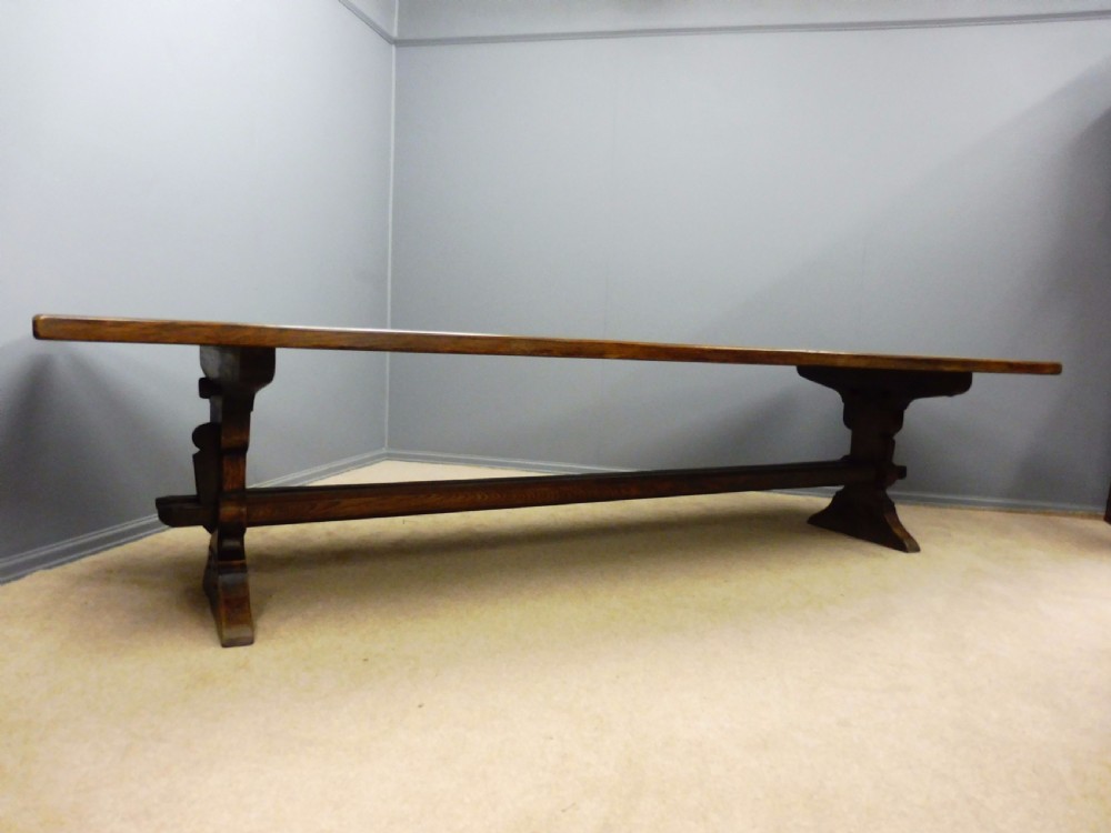 IMPRESSIVE LARGE SOLID OAK REFECTORY TABLE CIRCA 1920 SEATS 12 SUPERB CONDITION