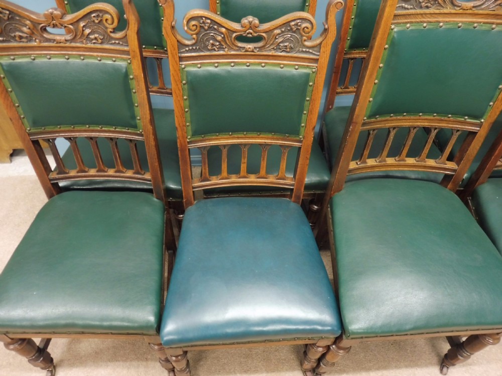 SET OF 10 HIGH BACKED 19th CENTURY OAK DINING CHAIRS CIRCA View X