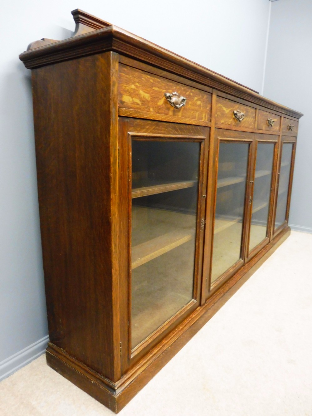 LARGE OAK GLAZED BOOKCASE CIRCA 1900 View II