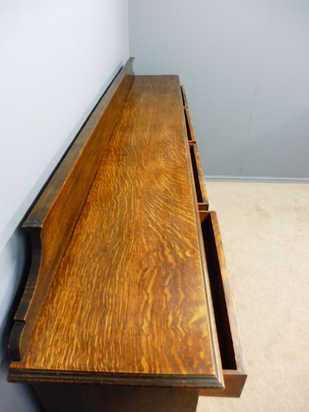 LARGE OAK GLAZED BOOKCASE CIRCA 1900 View V