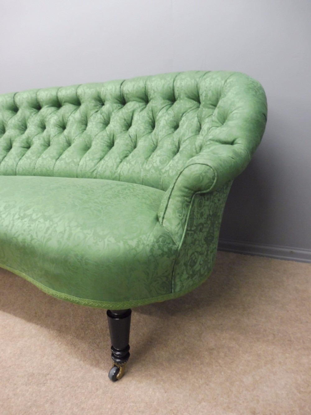 CHARMING CURVED VICTORIAN SOFA ON EBONISED LEGS CIRCA 1890  View IV