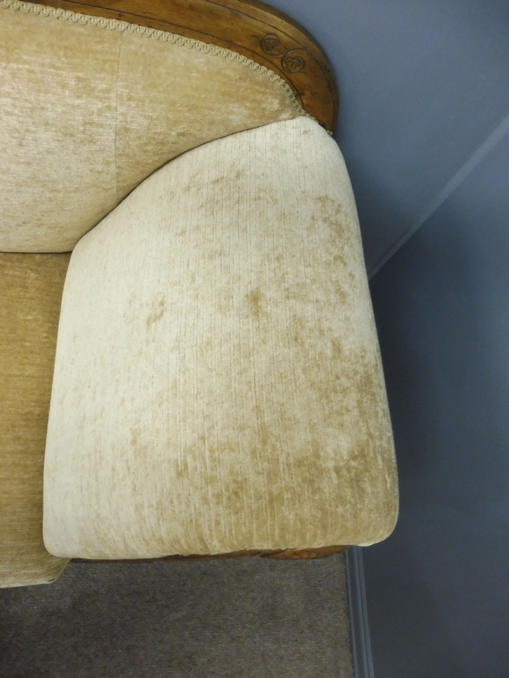 BEAUTIFUL REUPHOLSTERED ANTIQUE VICTORIAN POLLARD OAK SOFA CIRCA 1880 View IV