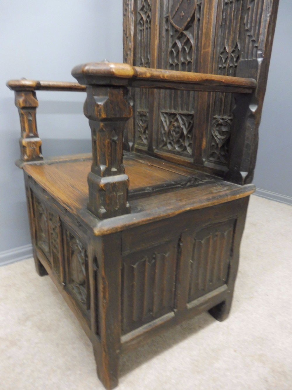 ABSOLUTELY STUNNING 19th CENTURY OAK GOTHIC BOX CHAIR CIRCA 1880 View XII