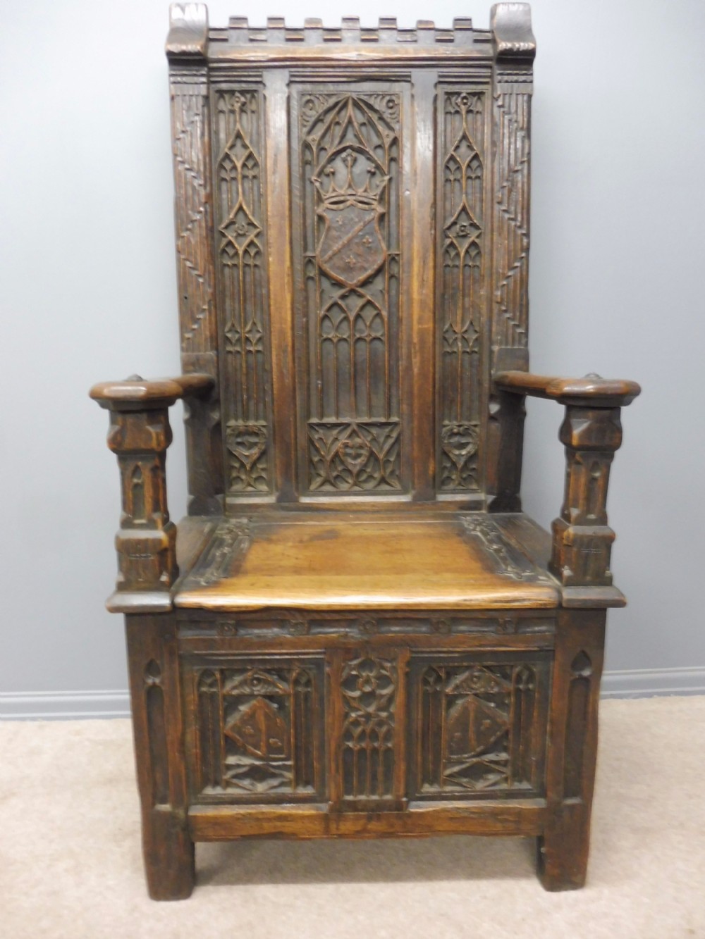 ABSOLUTELY STUNNING 19th CENTURY OAK GOTHIC BOX CHAIR CIRCA 1880 View XVII