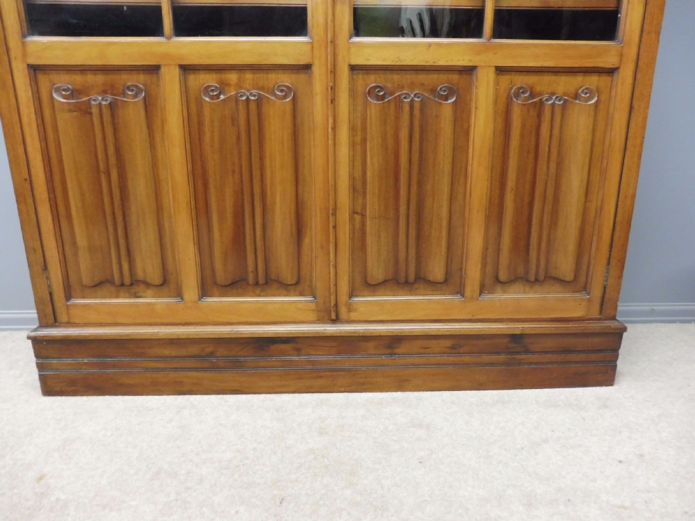 EXCELLENT VICTORIAN MAHOGANY BOOKCASE CIRCA 1900 View V