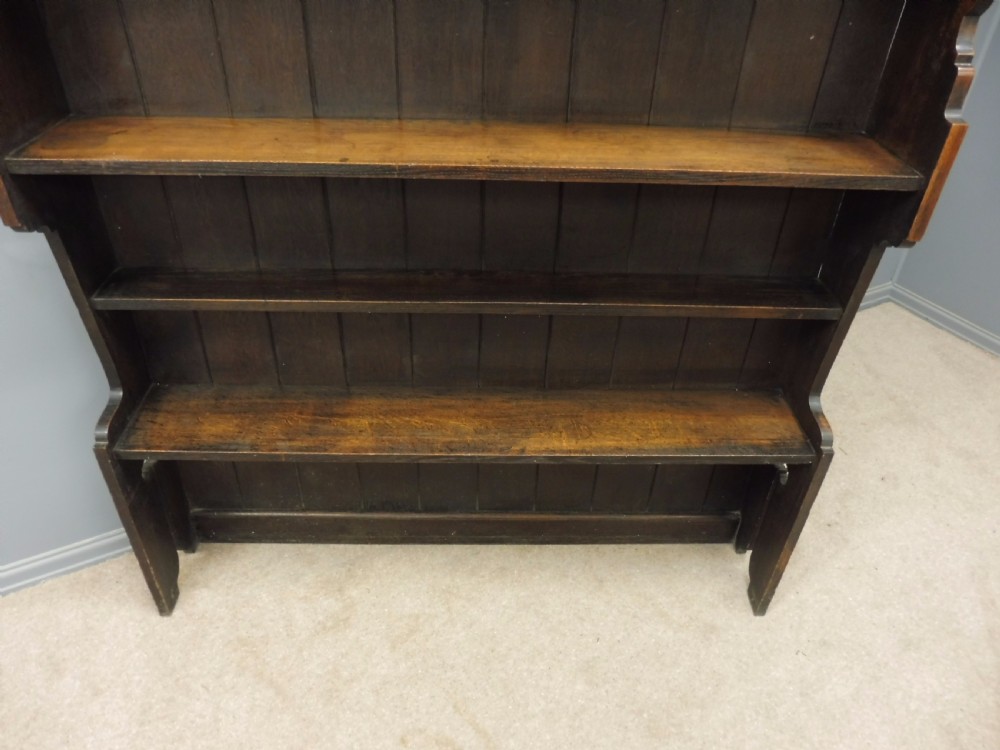 UNUSUAL LARGE OAK ARTS AND CRAFTS BOOKCASE View V