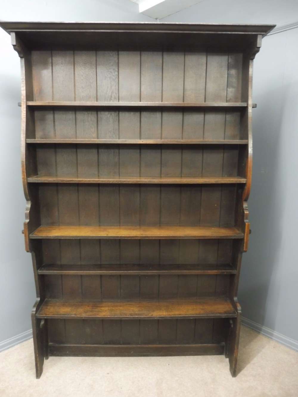 UNUSUAL LARGE OAK ARTS AND CRAFTS BOOKCASE View IX