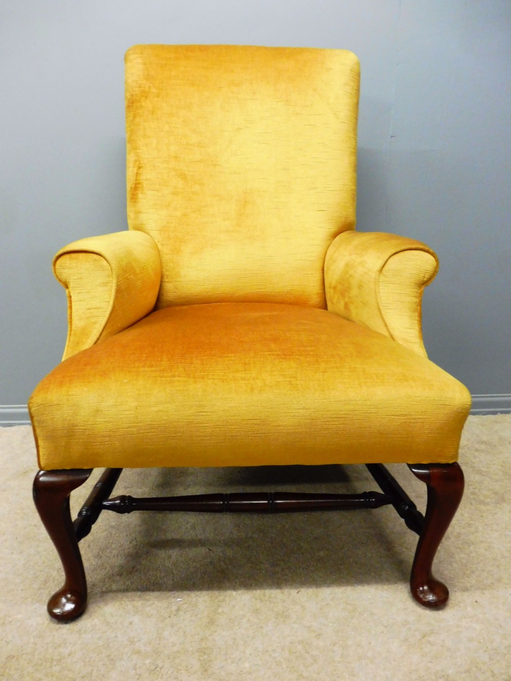 EXCELLENT VICTORIAN ARMCHAIR CIRCA 1900 View II