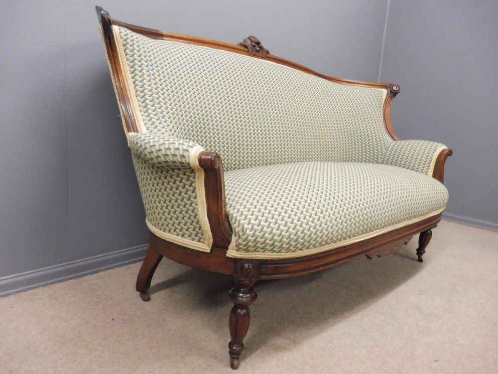 VICTORIAN OAK SHOW FRAME SOFA View II