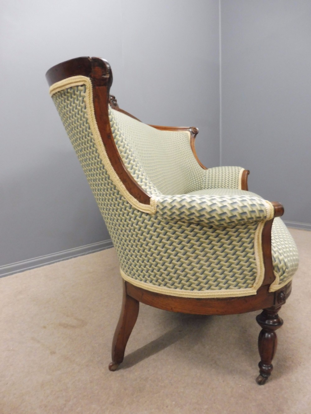 VICTORIAN OAK SHOW FRAME SOFA View XIV