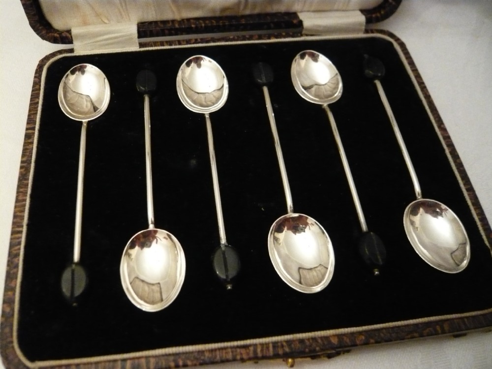 SILVER COFFEE BEAN SPOONS STYLISH BOXED SET OF 6 CIRCA 1924