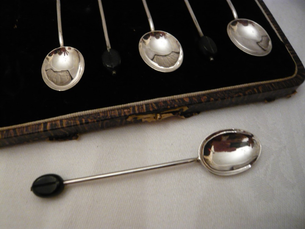 SILVER COFFEE BEAN SPOONS STYLISH BOXED SET OF 6 CIRCA 1924 View III
