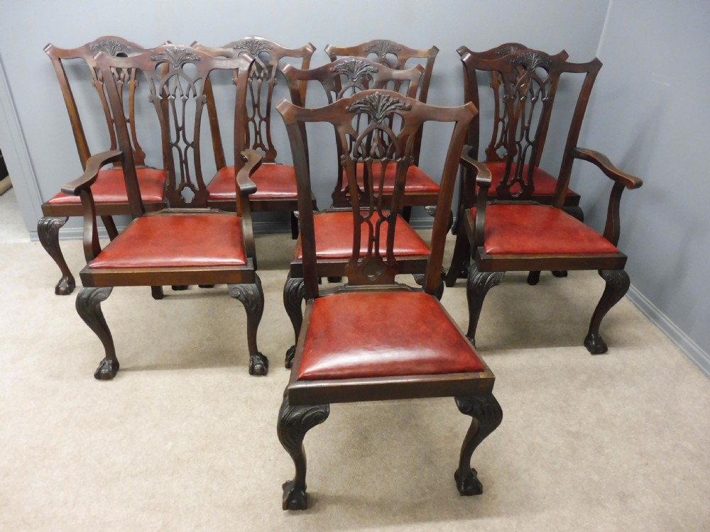SET OF 8 GOOD QUALITY CHIPPENDALE DESIGN DINING CHAIRS CIRCA 1900 View II