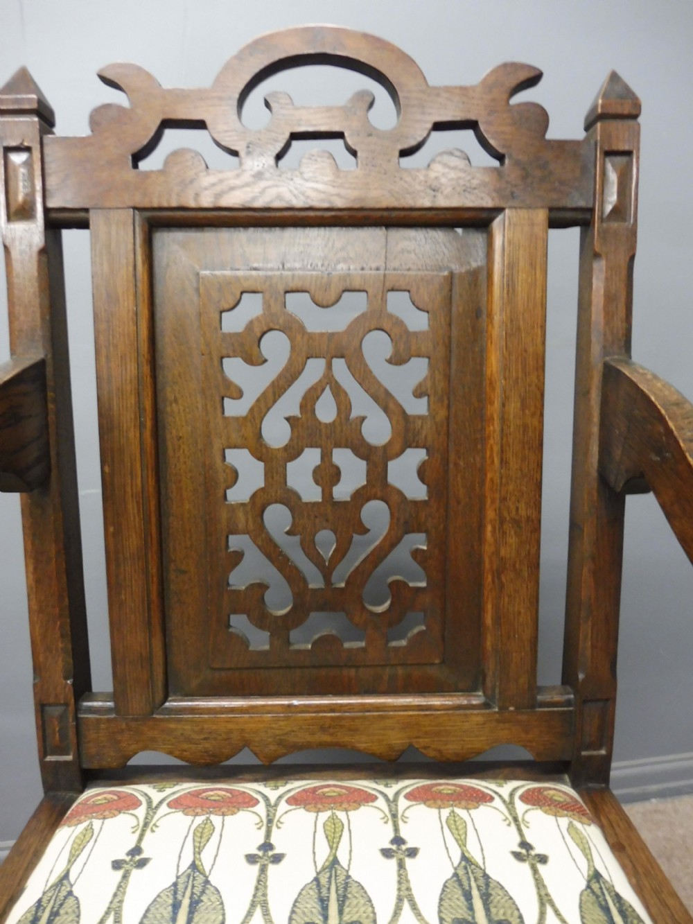 SUPERB PAIR OF OAK 19TH CENTURY GOTHIC INSPIRED ARTS AND CRAFTS ARMCHAIRS View VIII