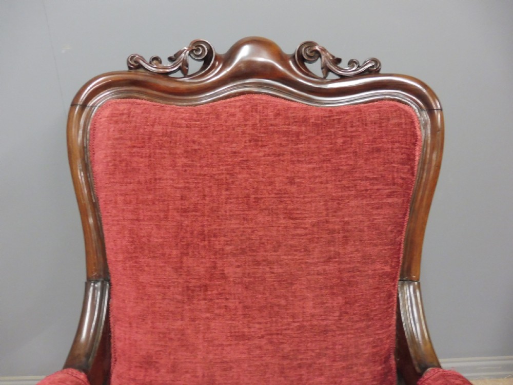 EARLY 19TH CENTURY MAHOGANY LIBRARY ARMCHAIR  View X