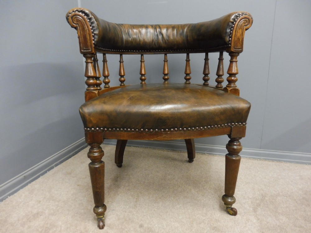 VICTORIAN OAK AND LEATHER DESK OR LIBRARY CHAIR View IV