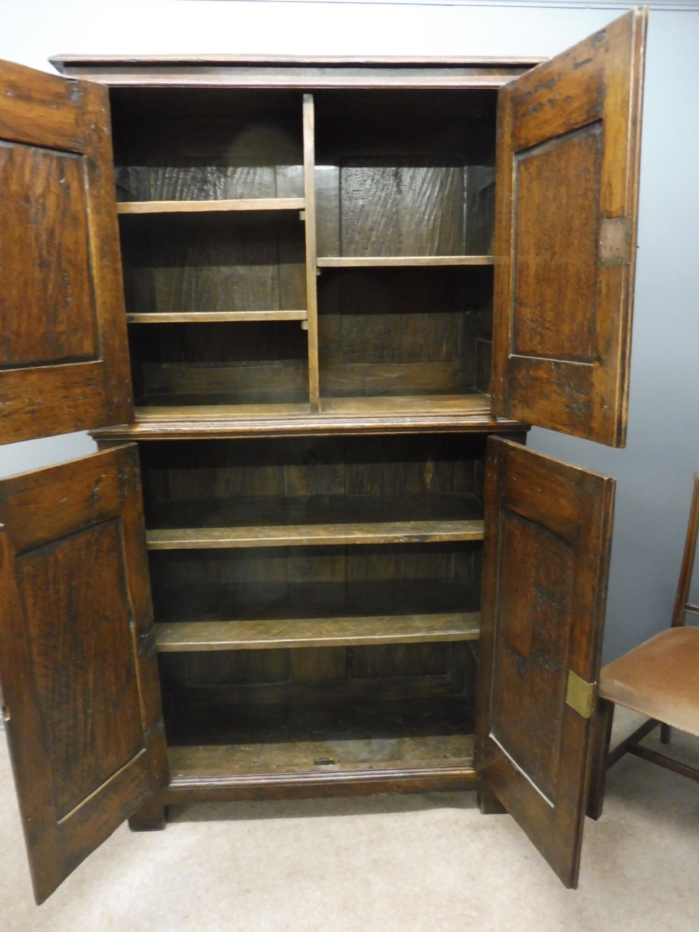 HEAVY OAK ARTS AND CRAFTS DOUBLE CUPBOARD View VI