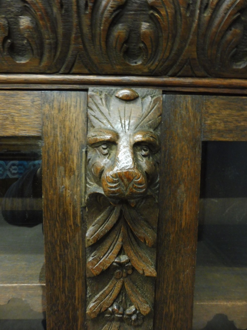 CARVED OAK 4 DOOR BOOKCASE CIRCA 1890 View V